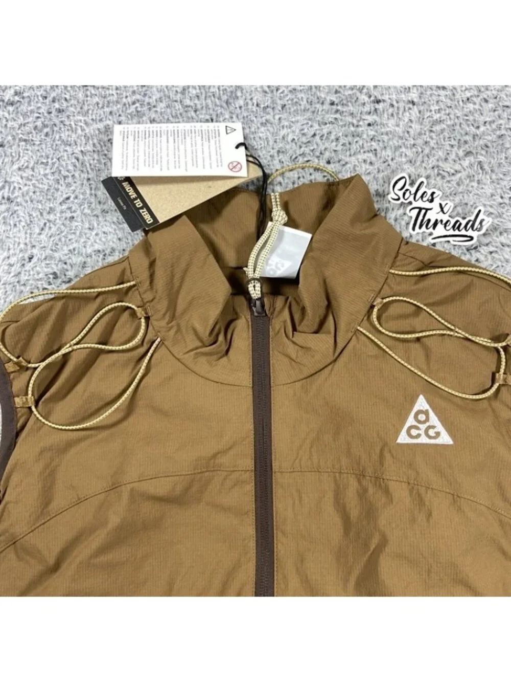 Nike ACG Death Bloom Vest Size Medium Men Mosswood Brown HV0600-235
